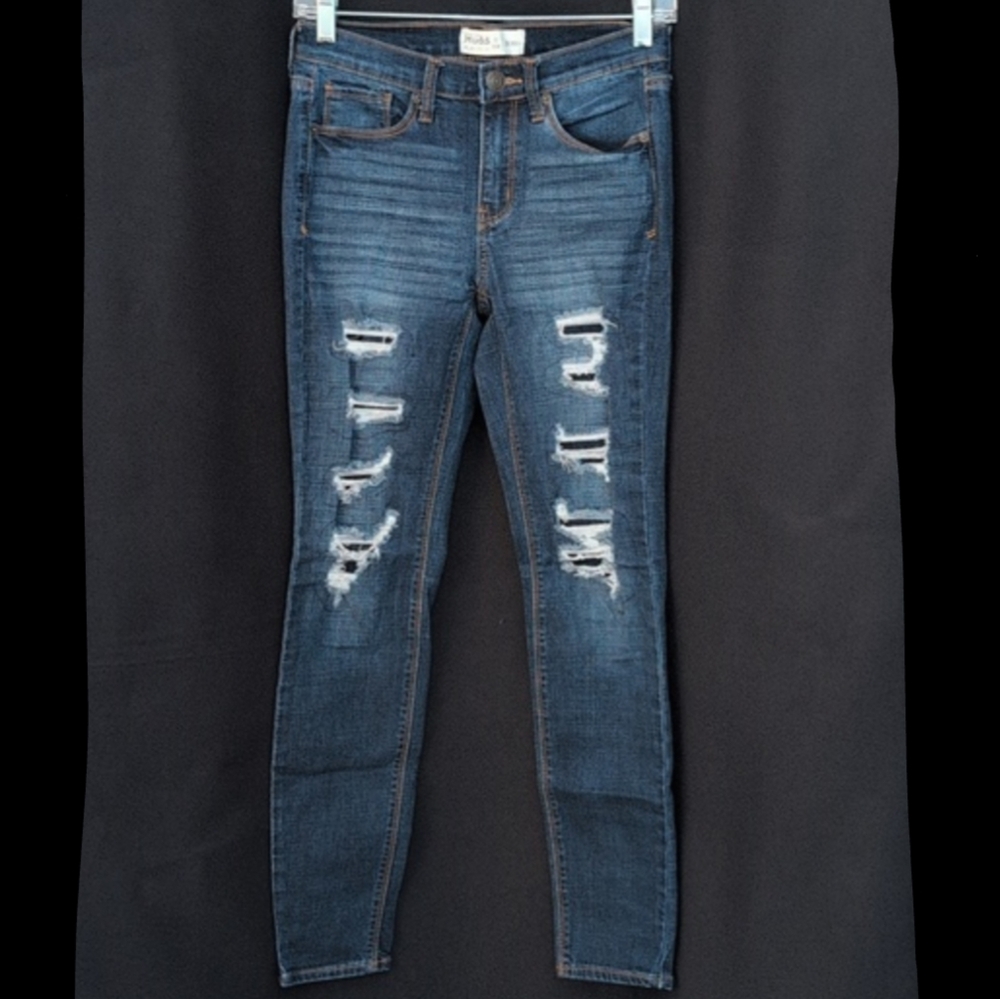 Mudd Skinny Jeans
